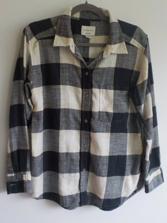 American Eagle Tops - American Eagle Shirt - X-Small - Button Up Plaid Long Sleeve Blue/White (2295)